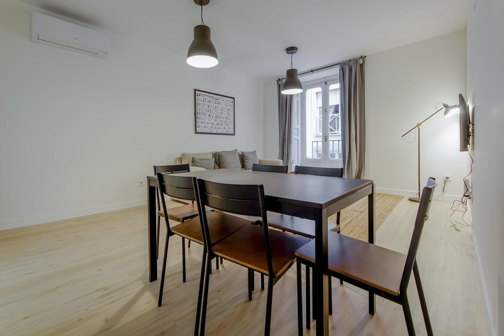 מדריד Modern Apt Para 6Pax En La Plaza De Tirso-Centro E1 מראה חיצוני תמונה